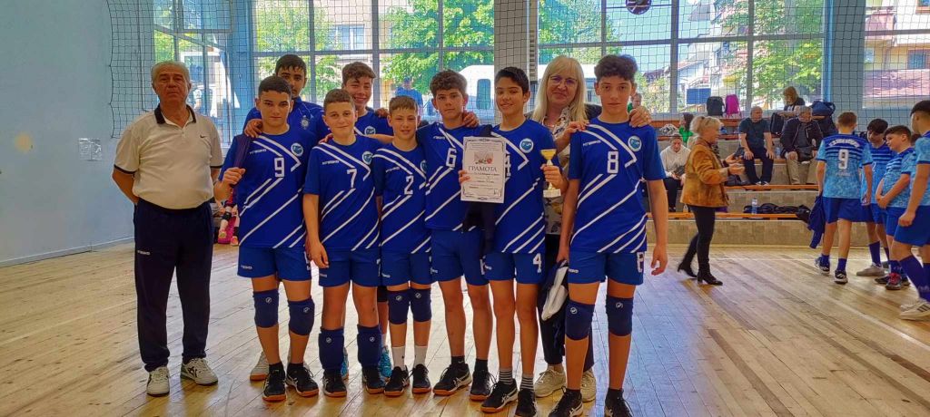 СУ "Никола Й. Вапцаров"- домакин на Зоналните игри по волейбол 2024г 3