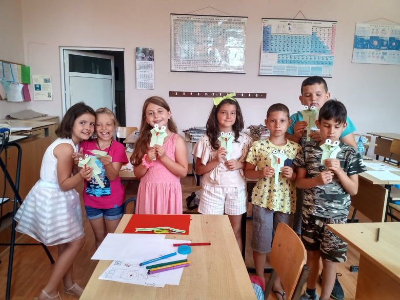 Обща подкрепа 2"в" клас - СУ Никола Йонков Вапцаров - Царево