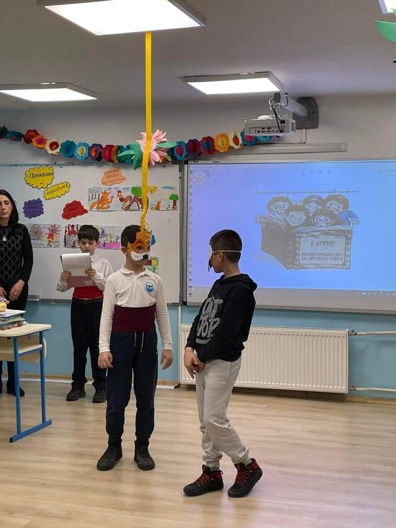"Приказки на народите" 8