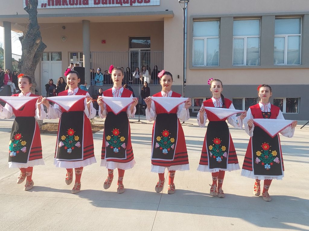 "Живей в мен, Родино!" 6