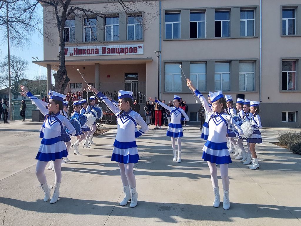 "Живей в мен, Родино!" 9